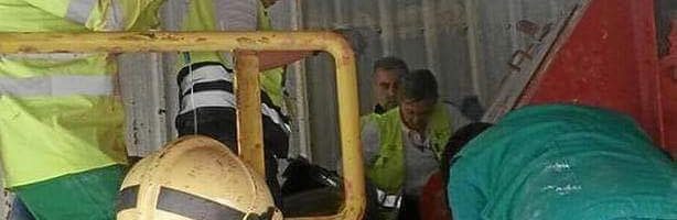 Managerial Maintenance Employee Killed In Bulk Fertilizer Discharge Operation  [Bilbao, Spain  –  13 October 2016]