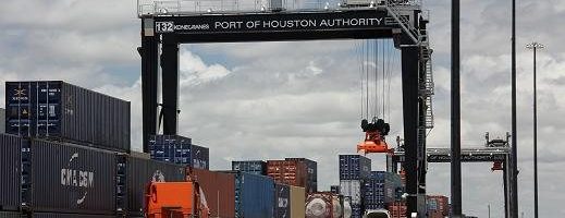 Over-The-Road Truck Driver Killed In RTG Accident  [Houston, TX  –  20 April 2017]